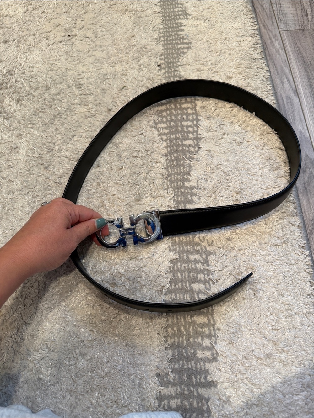 DHgate Gamo Black Leather Belt with Silver Buckle